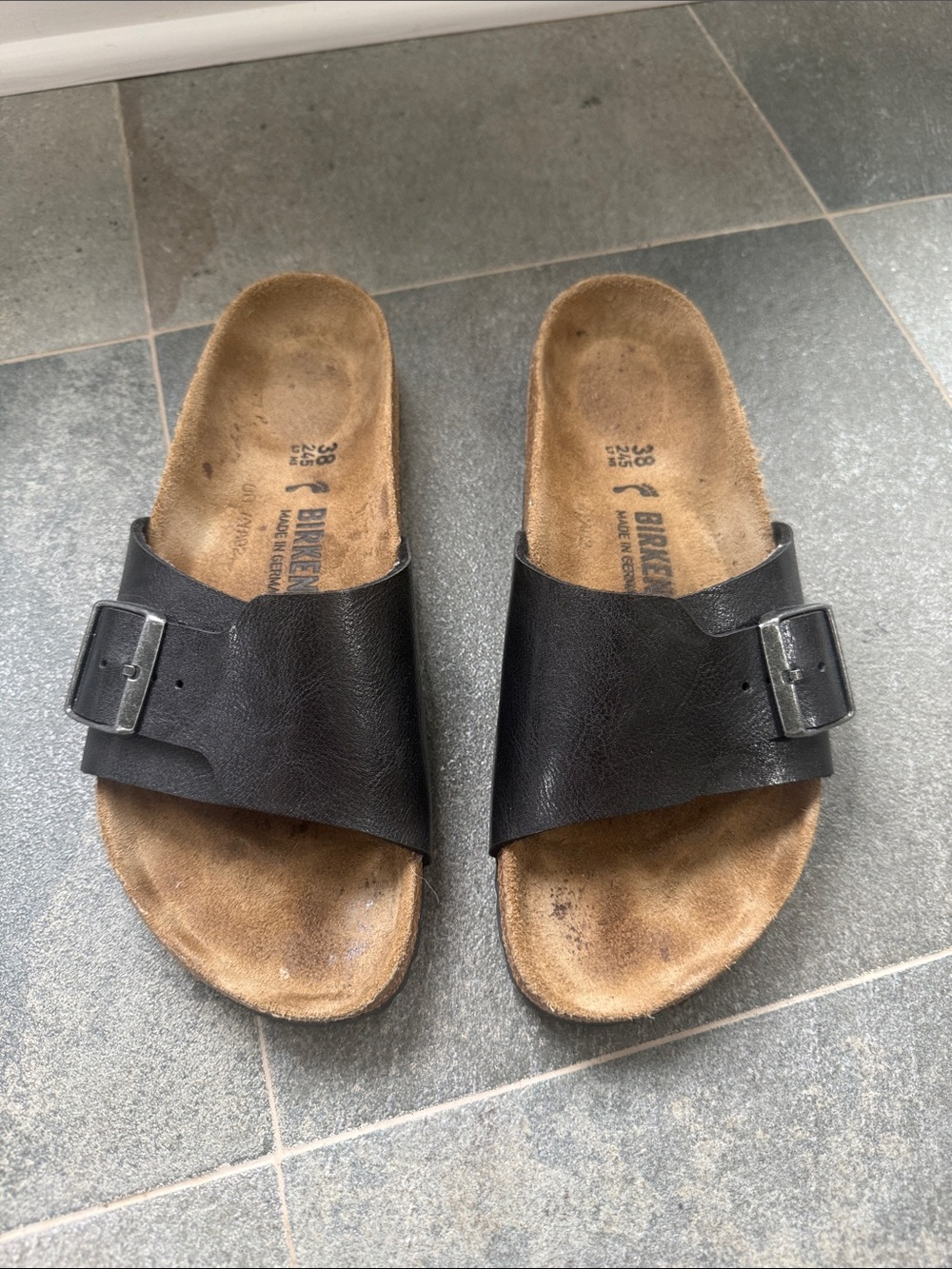Birkenstock Womens Single Strap Slide Sandals - Black with Natural Footbed